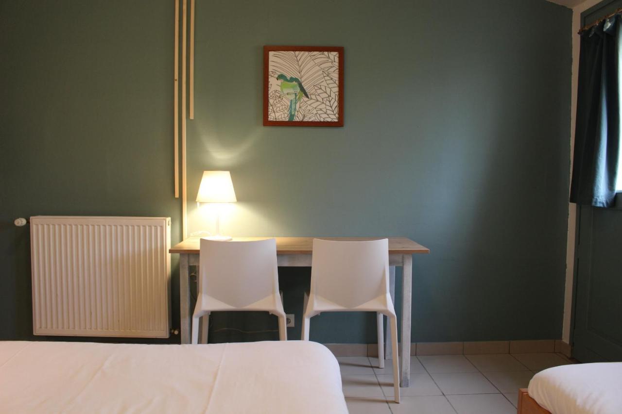Hotel Naeco Одиерн Екстериор снимка